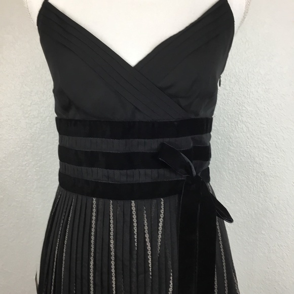 𝅺Ann Taylor Loft Black Knife Pleated Dress Size 4 NWT $99 - Picture 7 of 7